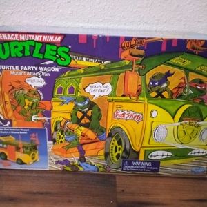 TMNT Party Wagon 2021 SEALED